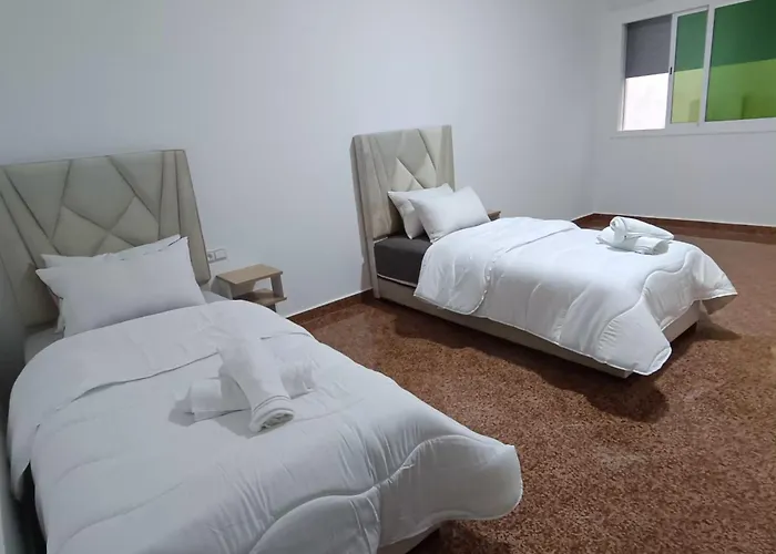 Spacieuse 2 Bedroom Apt Fast Wi-Fi