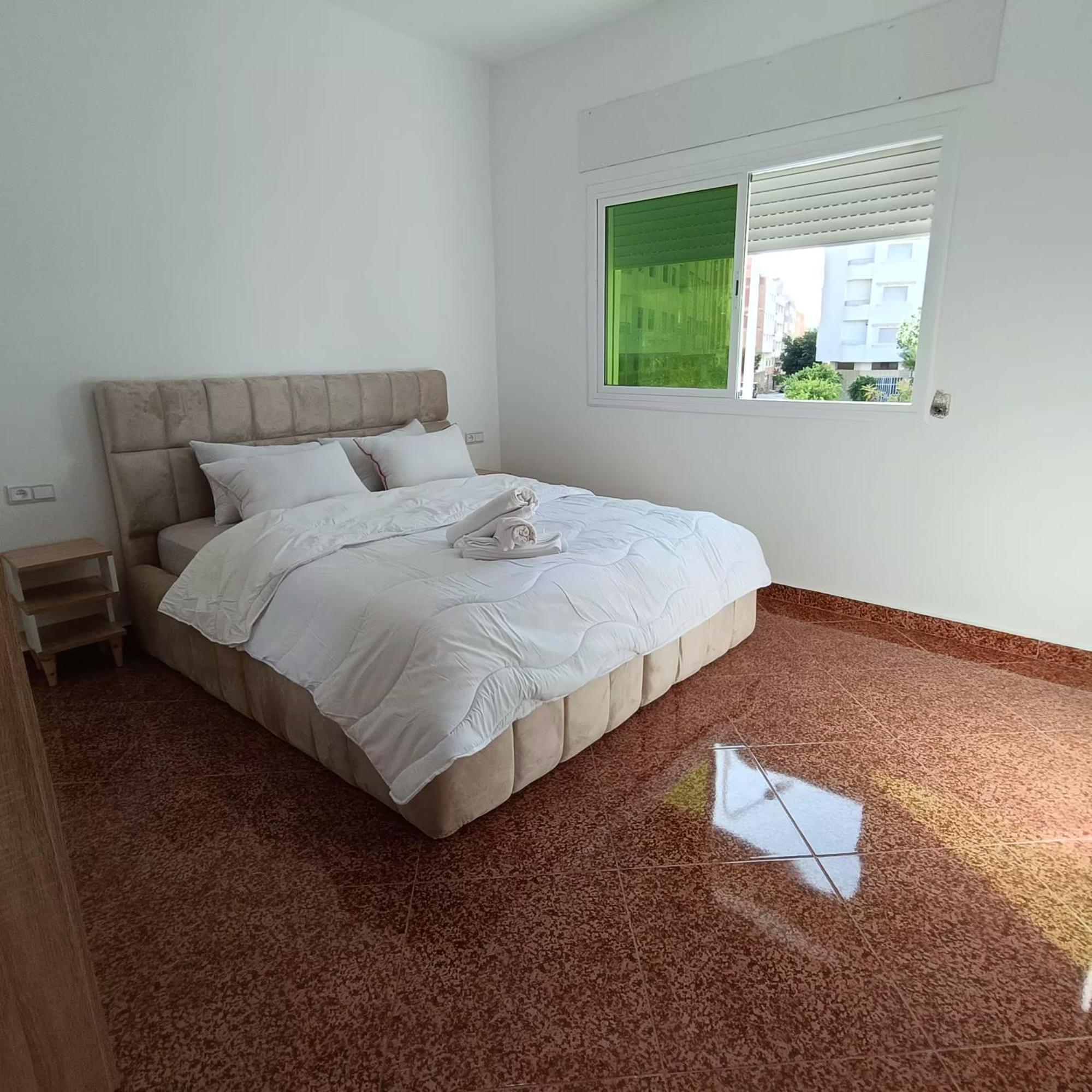 Spacieuse 2 Bedroom Fast Wi-fi Tangier
